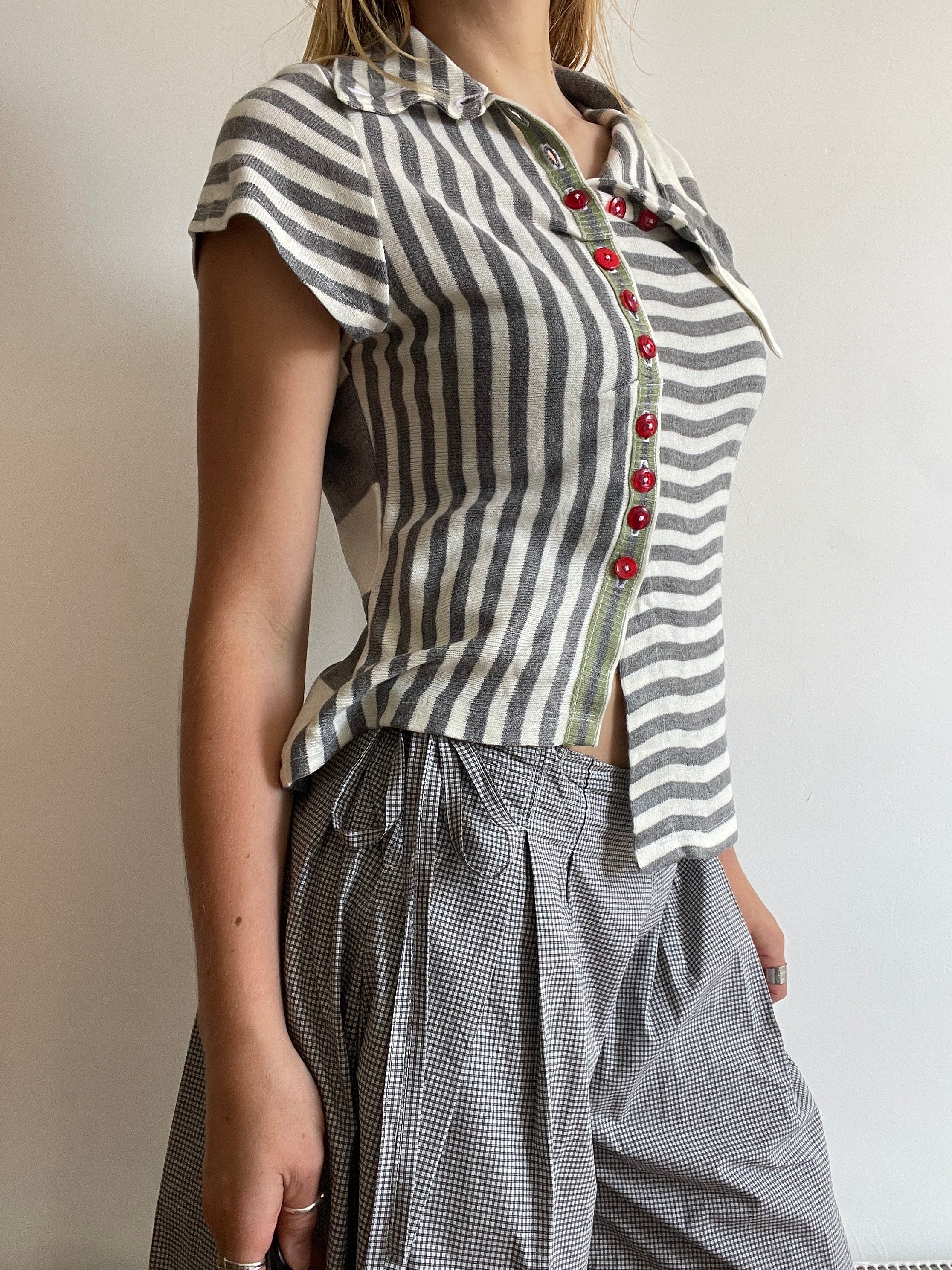 handmade contrast stripe red button up short sleeve cardigan