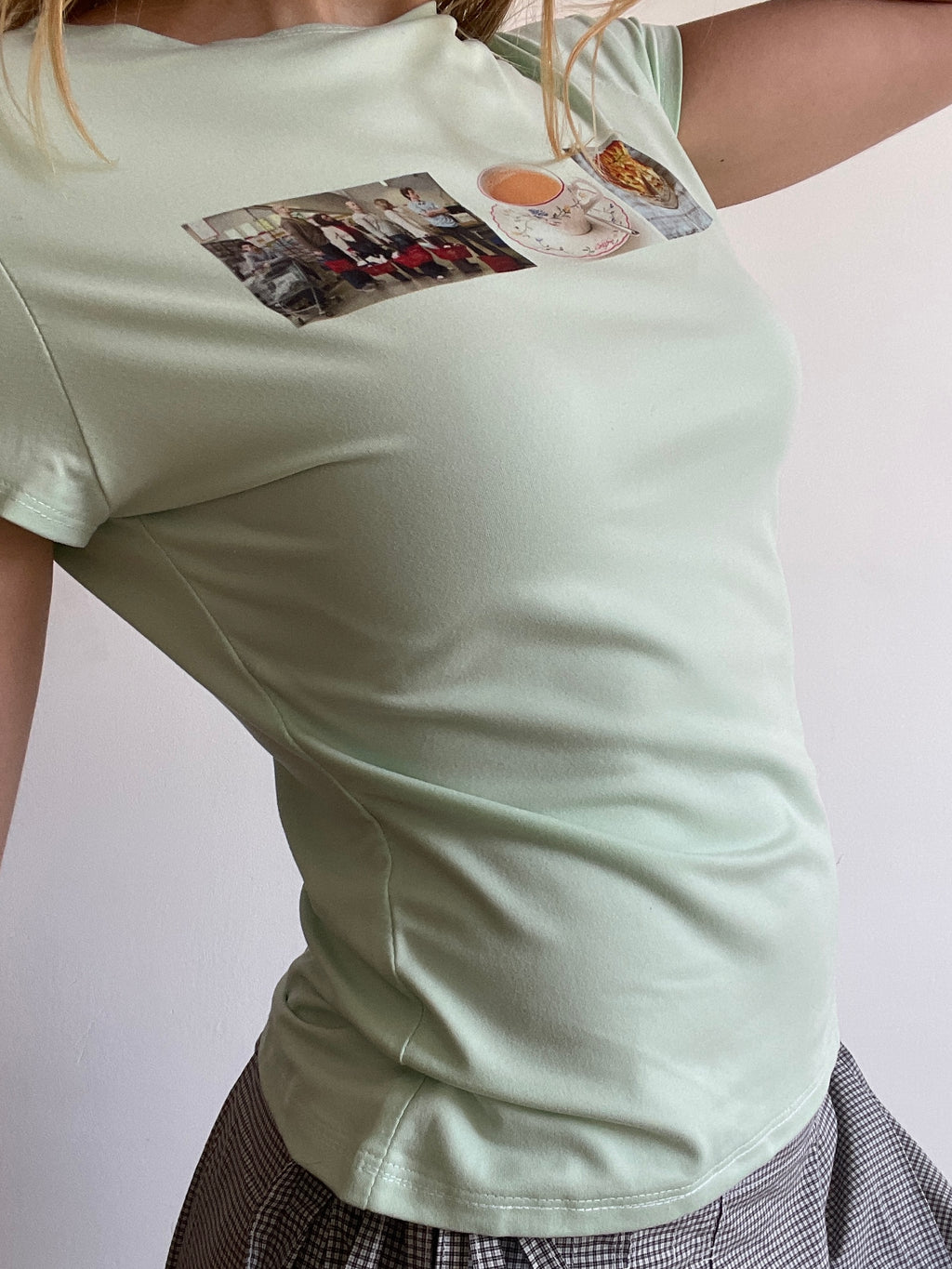 handmade printed queue tea pie english tee