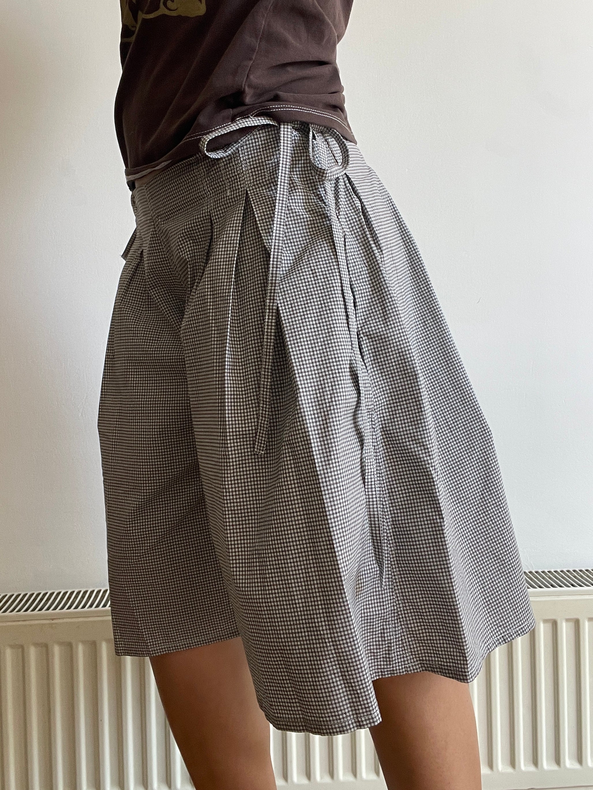 handmade pleated grey black check baggy shorts with pockets