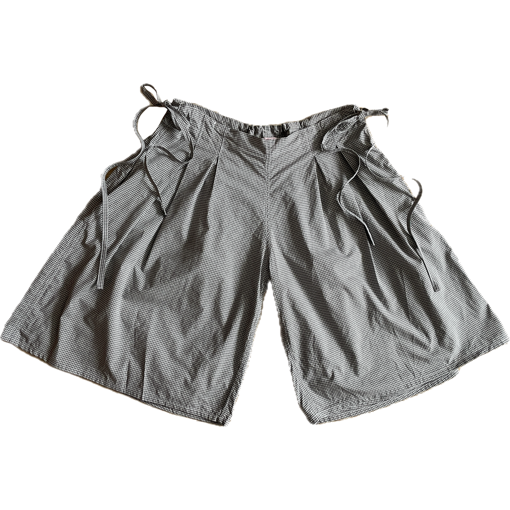 handmade pleated grey black check baggy shorts with pockets