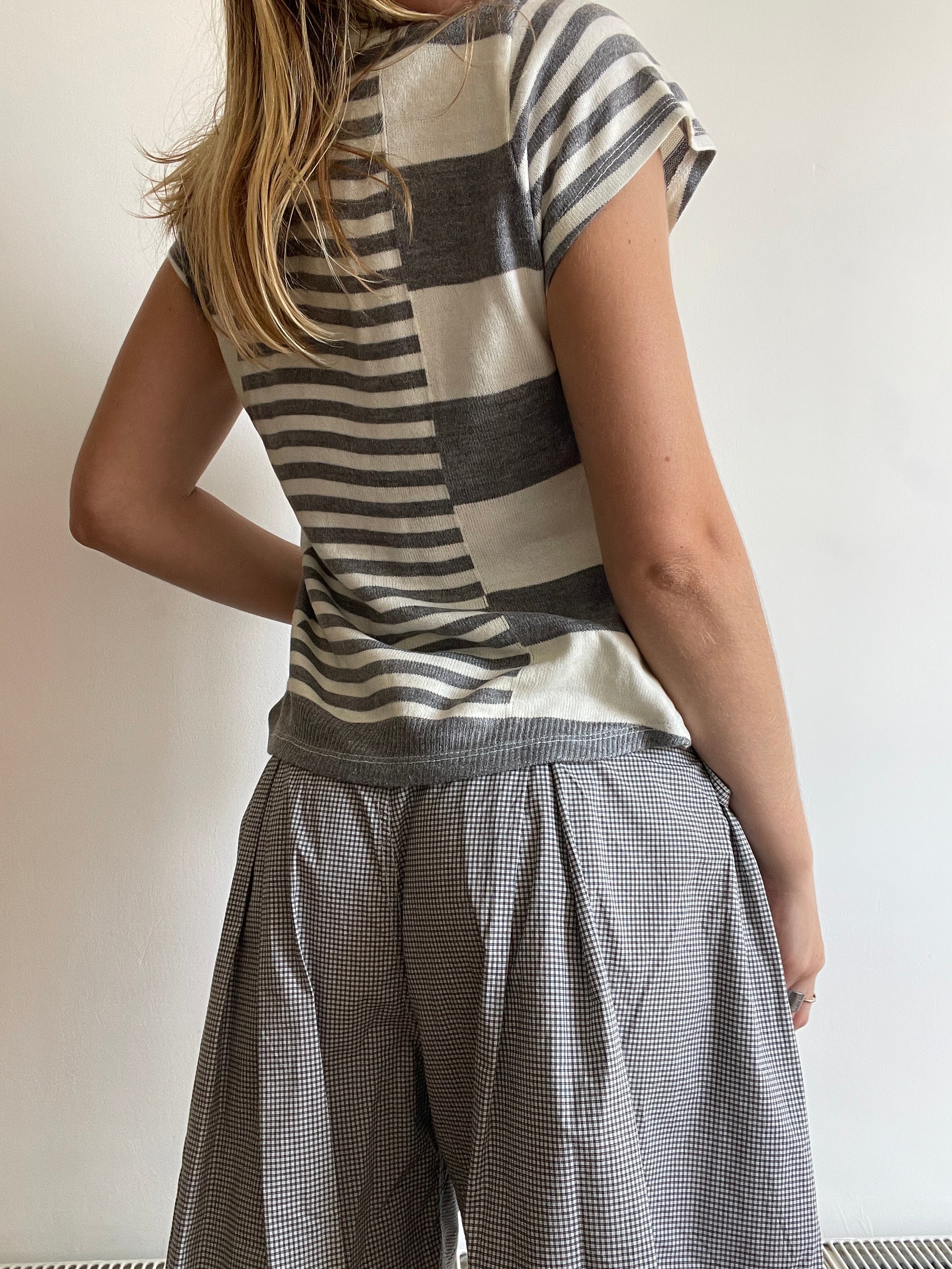 handmade contrast stripe red button up short sleeve cardigan