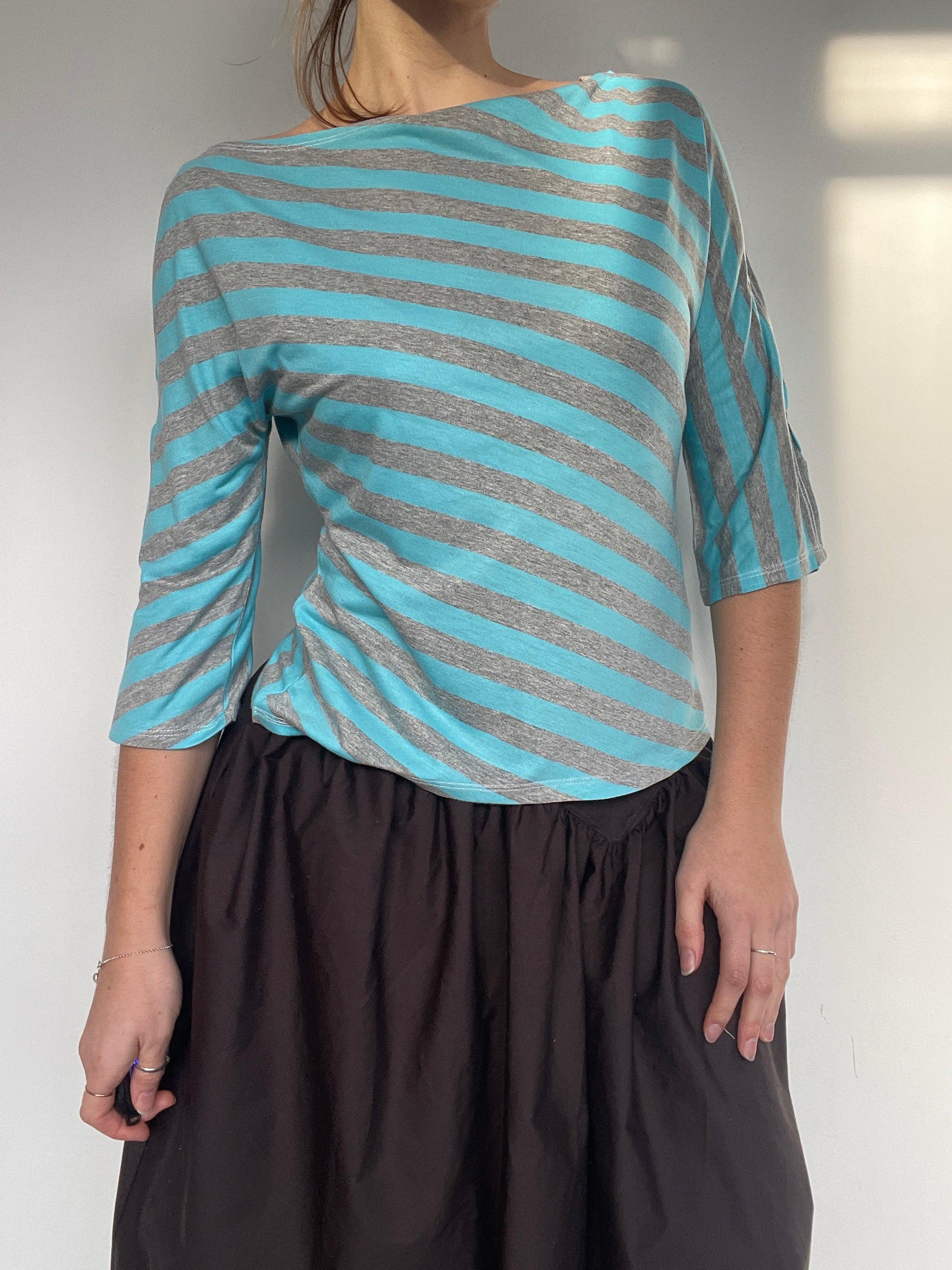 handmade diagonal blue grey stripe 3/4 split sleeve