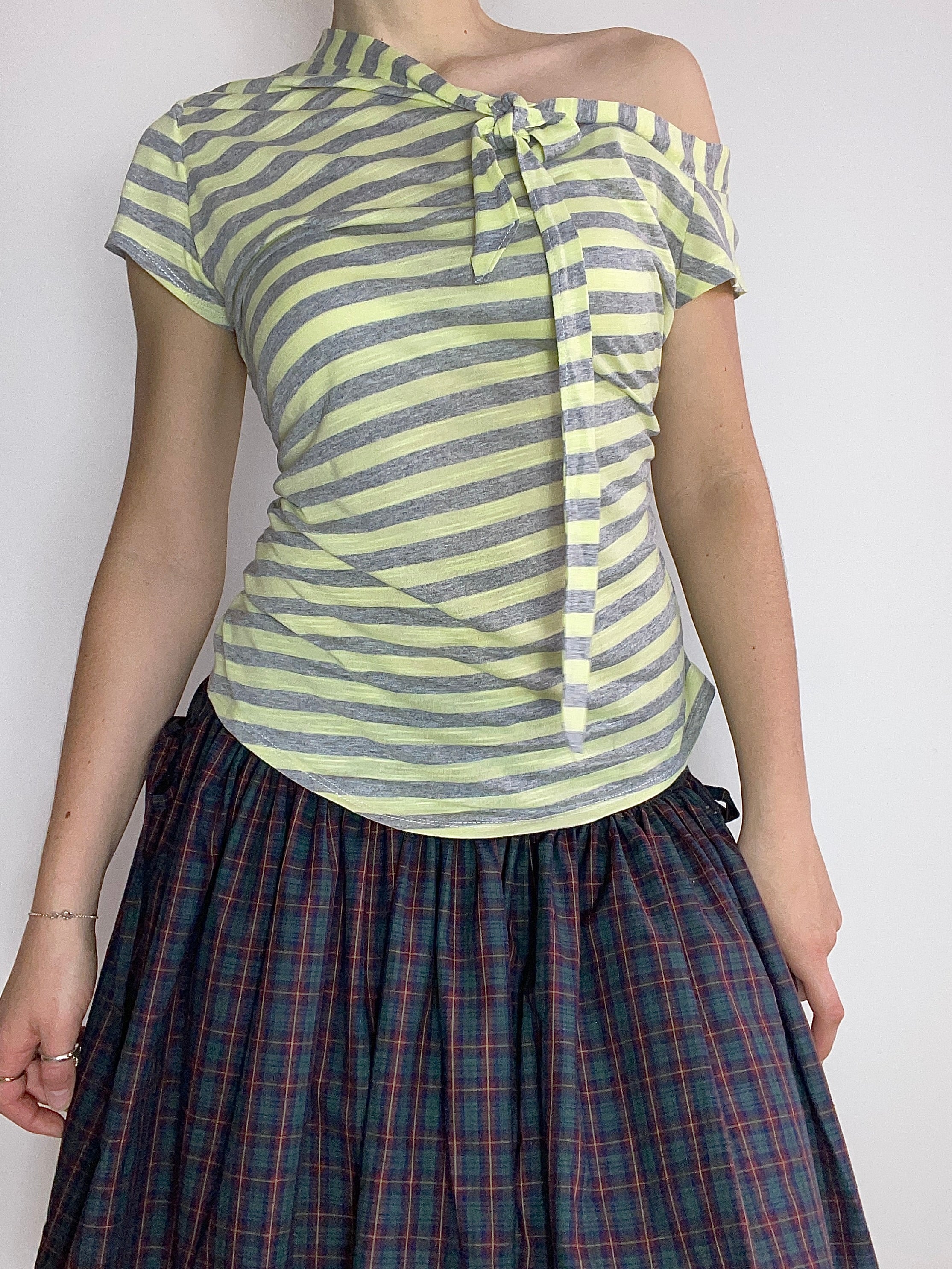 asymetrical yellow stripe tie top