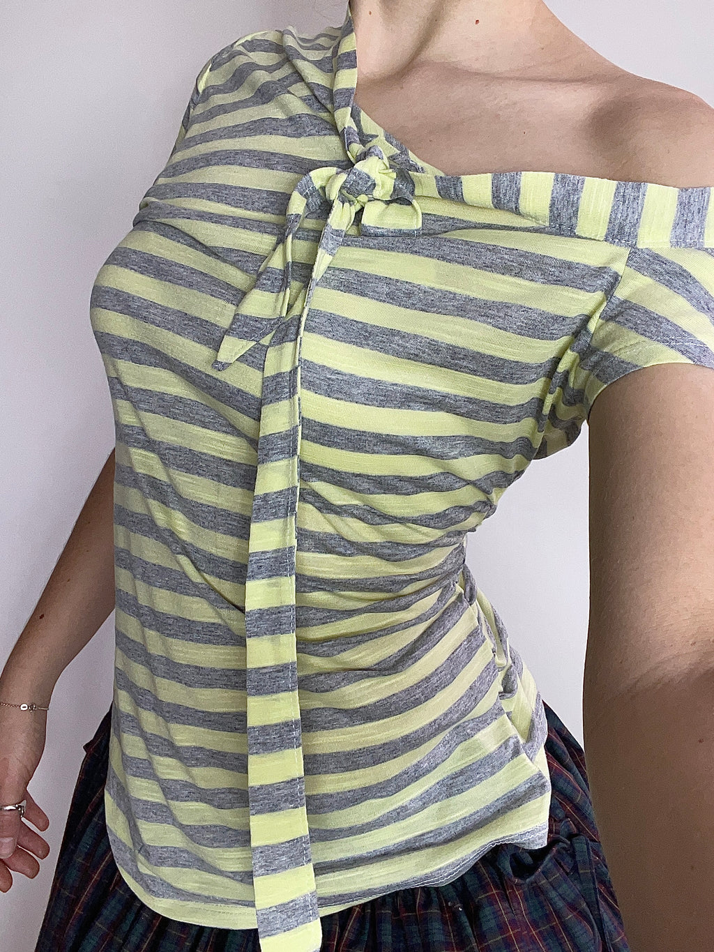 asymetrical yellow stripe tie top