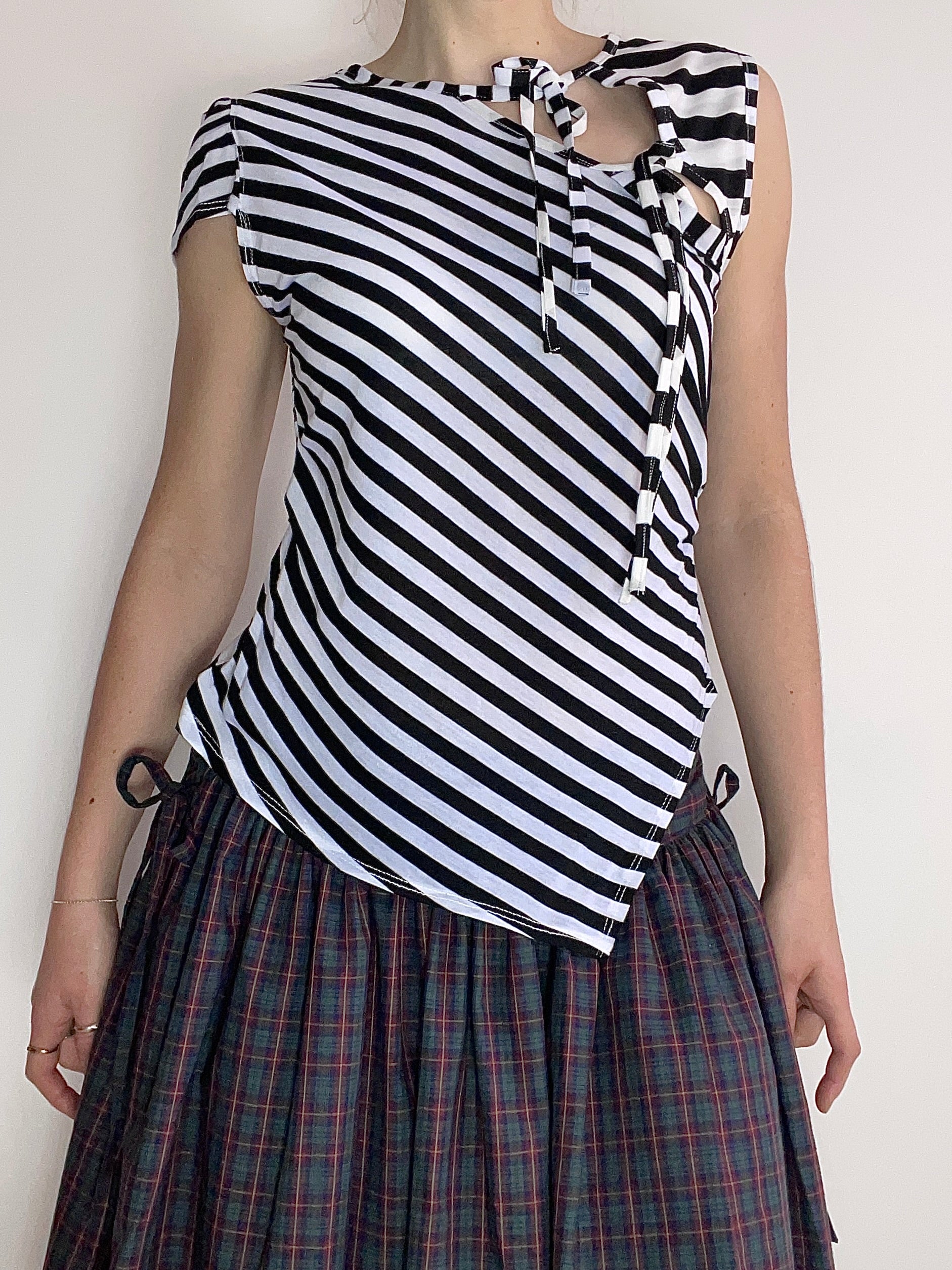 handmade striped monochrome tie up tank hankee hem