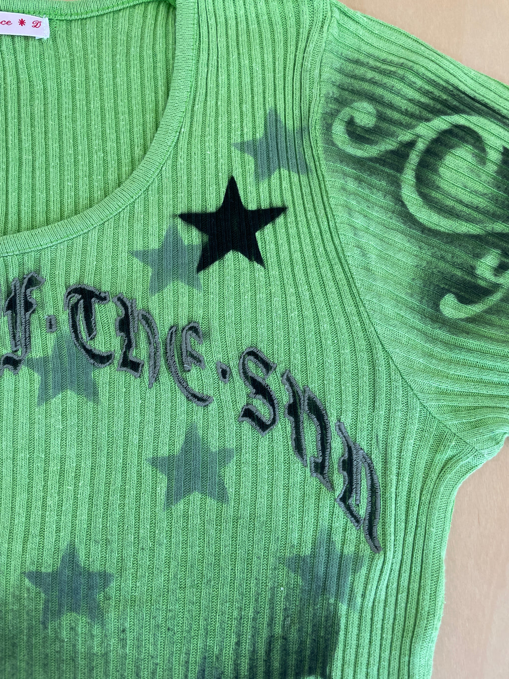 handmade airbrush stencil print ribbed embroidered tee